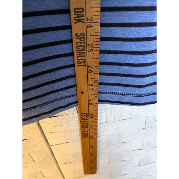 T By Talbots women’s turtleneck sweatshirt blue navy striped cozycore tribeMom - Picture 6 of 7